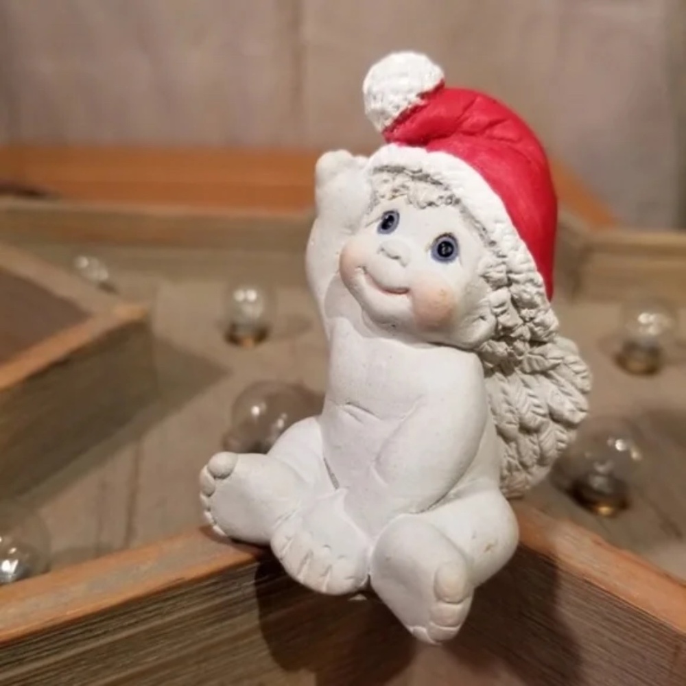 Dreamsicles Cherub - Santa Baby